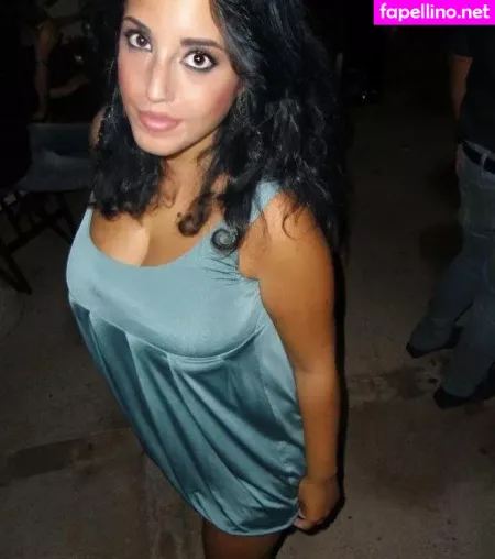 Valeria Vela OnlyFans Thumbnail #AkVRdSt0Va