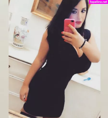 Valeria Vela Main Profile Photo