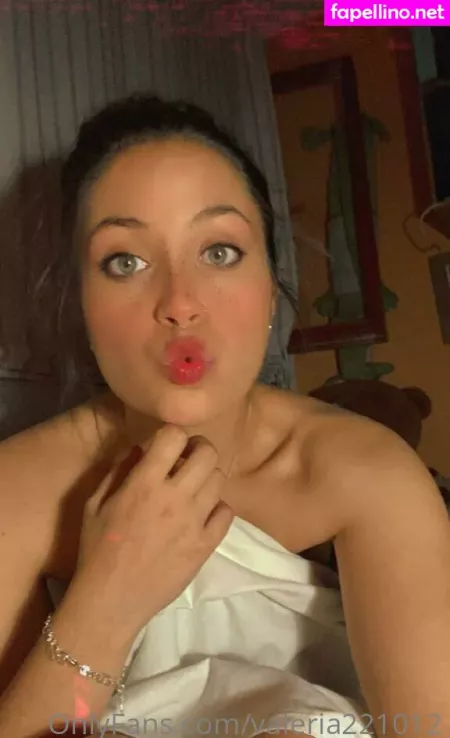 Valeria221012 OnlyFans Thumbnail #KkMpwaITkl