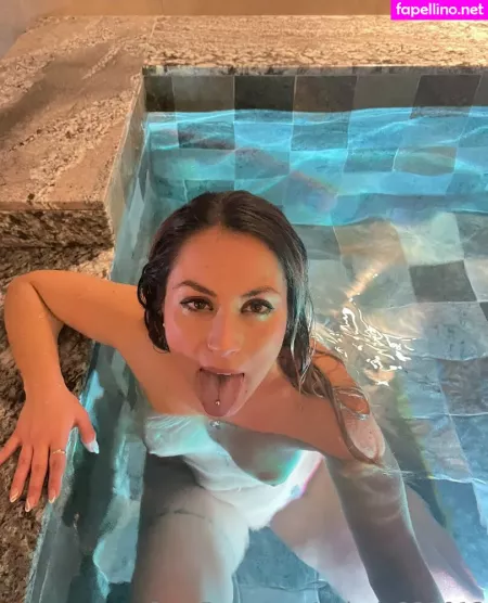 Valeria221012 OnlyFans Thumbnail #LsmUF5FdaS