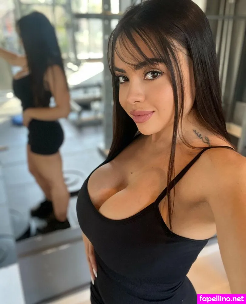 valecruzr, valeriacruzz Nude Leaked OnlyFans Photo #O5LLgkENWc