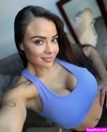 Valeriacruzz OnlyFans Thumbnail #xZ5zqmNVsi