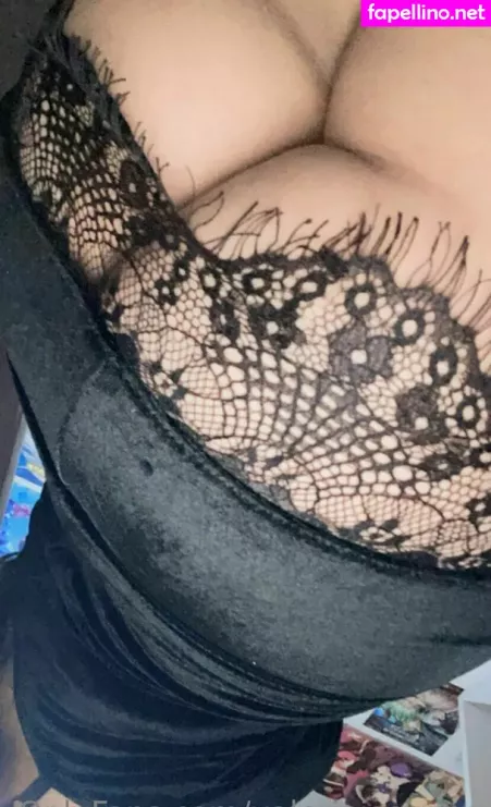 Valeriaiscrying OnlyFans Thumbnail #ewsJkO11k6