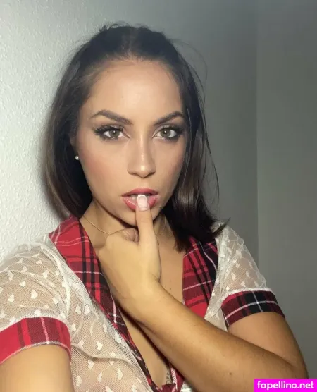 Valerialovvs OnlyFans Thumbnail #zq3DHhLDag