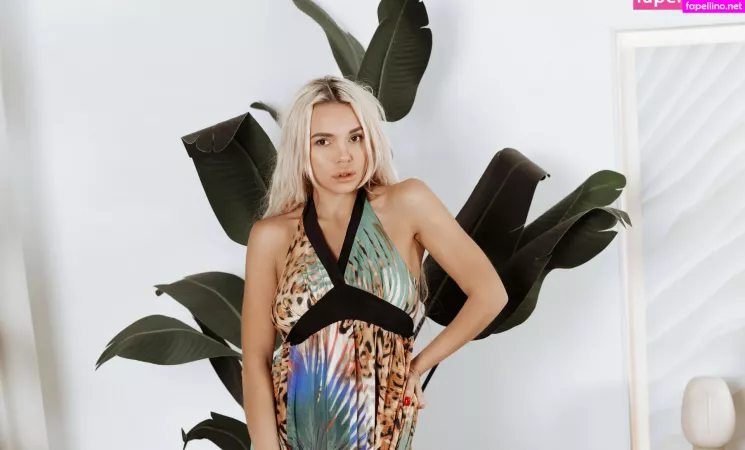 Valeriamour OnlyFans Thumbnail #k6S9IikPaF