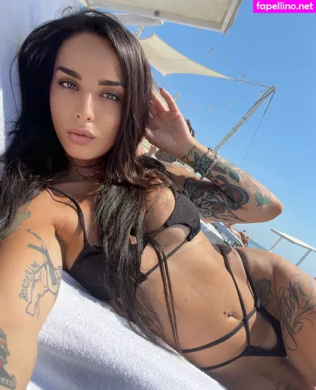 Valeriamoxx OnlyFans Thumbnail #OffqxzEijG