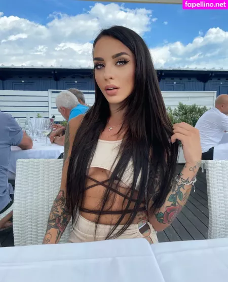 Valeriamoxx OnlyFans Thumbnail #VlLXUnFbXO