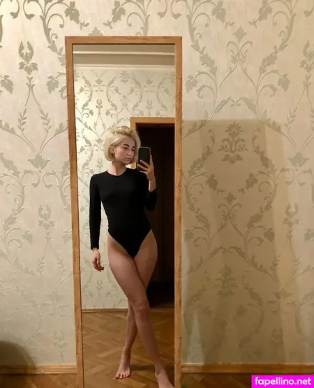 Valerianotyours OnlyFans Thumbnail #cM62HPNuuK