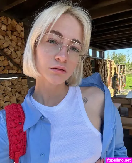 Valerianotyours OnlyFans Thumbnail #zzZrKSfjiE