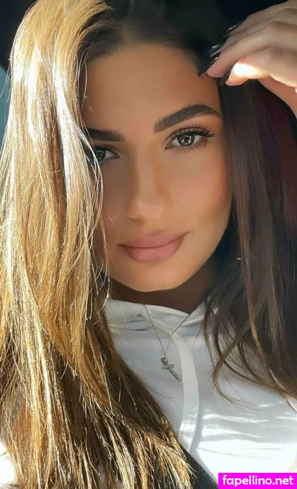 valeriarian, waluvirian Nude Leaked OnlyFans Photo #K4AIBu7XgD