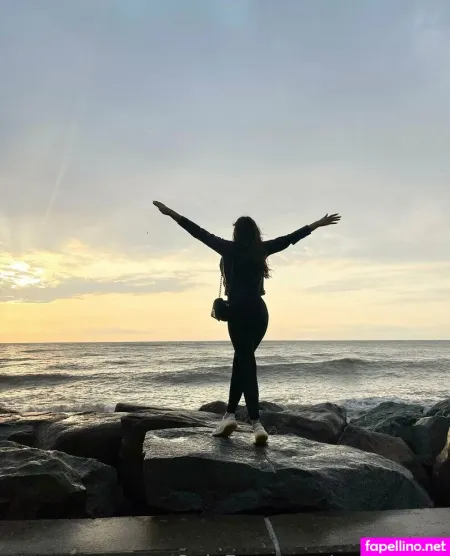 Valeriarian OnlyFans Thumbnail #cDcM4HujY9