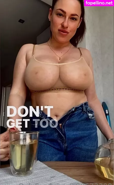 Valeriaval1 OnlyFans Thumbnail #O4tHRIhczw