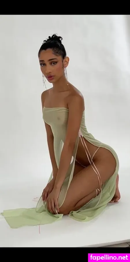 Valerie Batalla OnlyFans Thumbnail #0bDBIXqVjP