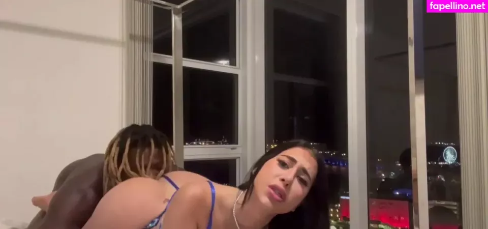 Valerie Kay OnlyFans Thumbnail #OHogjuwIUX