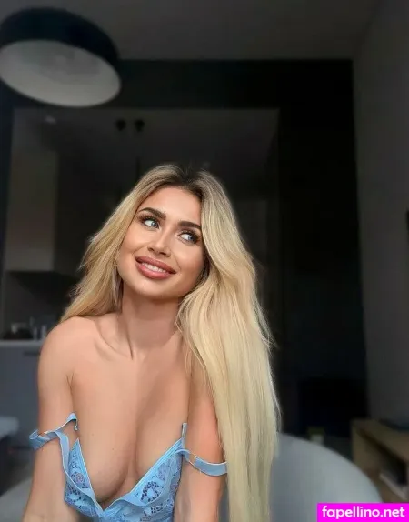 Valerie S Tar OnlyFans Thumbnail #7lBaQbFmqu