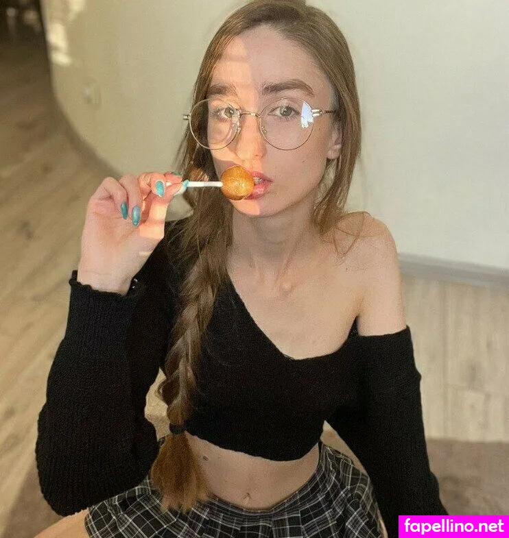 valerie_s_tar, valerie_star Nude Leaked OnlyFans Photo #BtB4NySOar