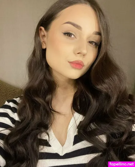 Valerie S Tar OnlyFans Thumbnail #MRdoF29Wwl