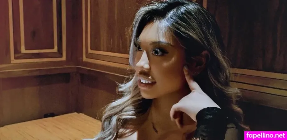 Valerie Saint Claire OnlyFans Thumbnail #8dHqhphOkf