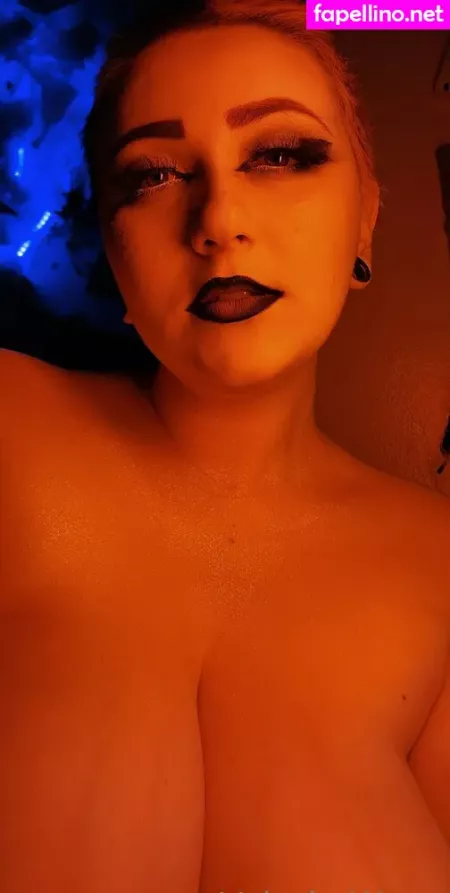 Valerie Wagg OnlyFans Thumbnail #yn0r2XgMY4