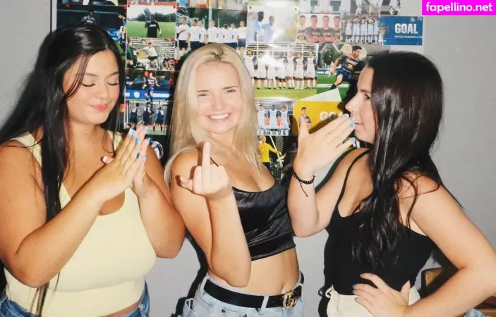 Valerie OnlyFans Thumbnail #45HtK1QzwO