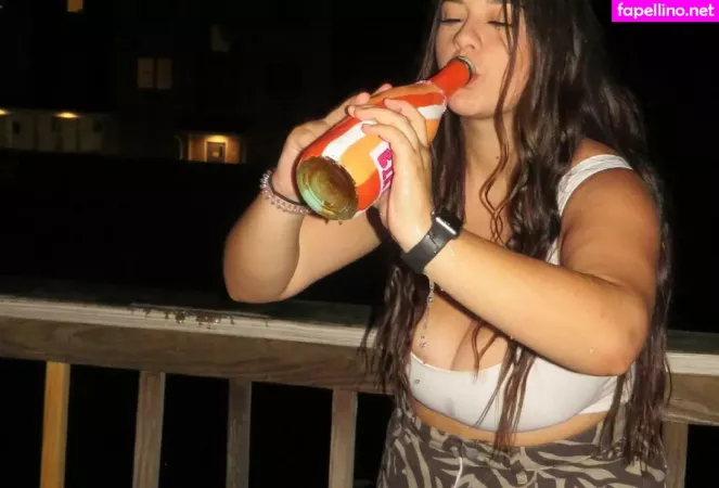 Valerie OnlyFans Thumbnail #hXptxSpOxJ