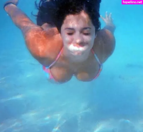 Valerie OnlyFans Thumbnail #pw6ObYKCJ9