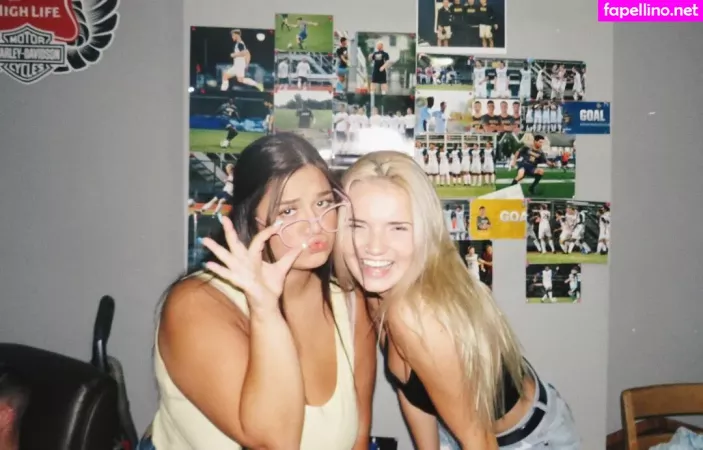 Valerie OnlyFans Thumbnail #sMB1UFodyK