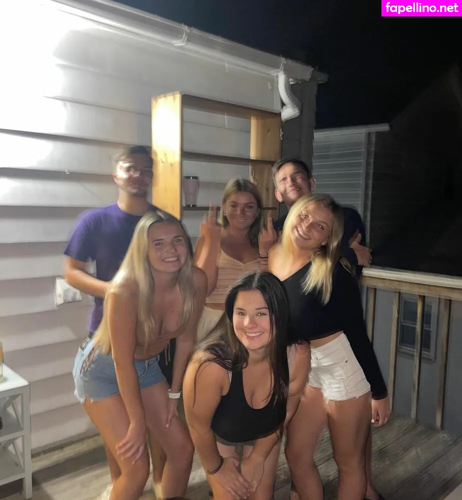 valerie.c_, valerieq01 Nude Leaked OnlyFans Photo #ydGXuiP0Y8