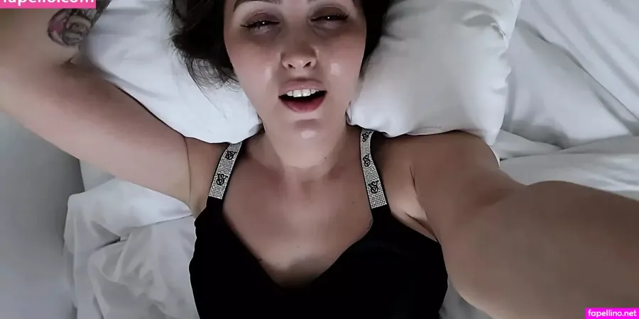 Valeriecossett OnlyFans Thumbnail #v8p8v1Wy0V