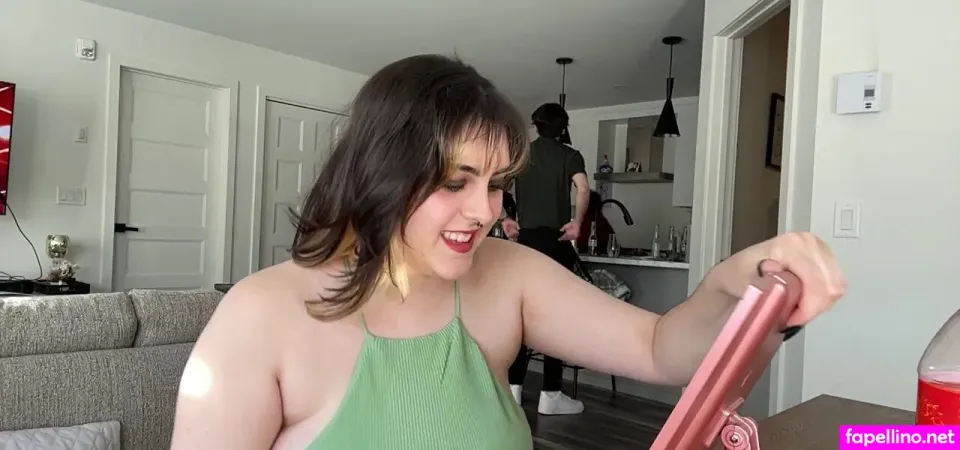 Valeriefrausto OnlyFans Thumbnail #tQ940Jv2Gn