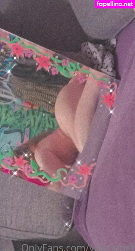 Valeriehel OnlyFans Thumbnail #cmnwrAUVwe