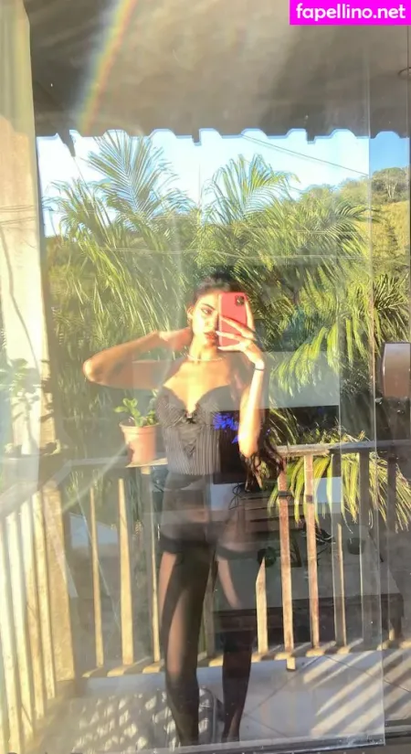 Valerieleblanc OnlyFans Thumbnail #1DjTKRdHh5