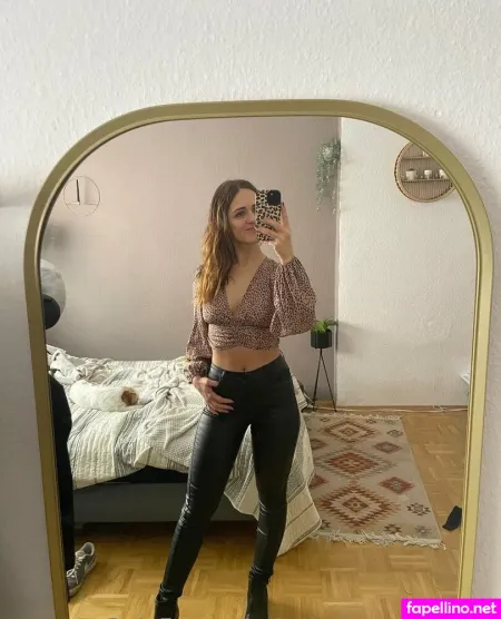 Valeries Geheimnis OnlyFans Thumbnail #tLD6G9cQBx
