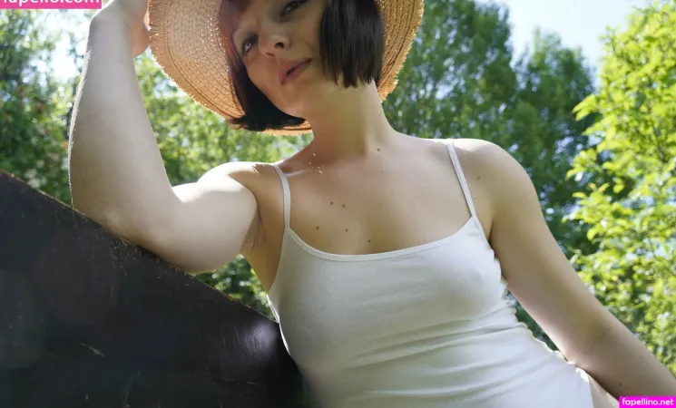Valerievailfree OnlyFans Thumbnail #3ocChvWeUh