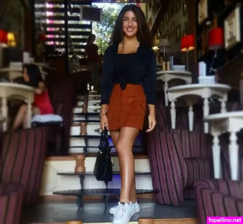 Valeriia Simavonian OnlyFans Thumbnail #DFljp6FyJu
