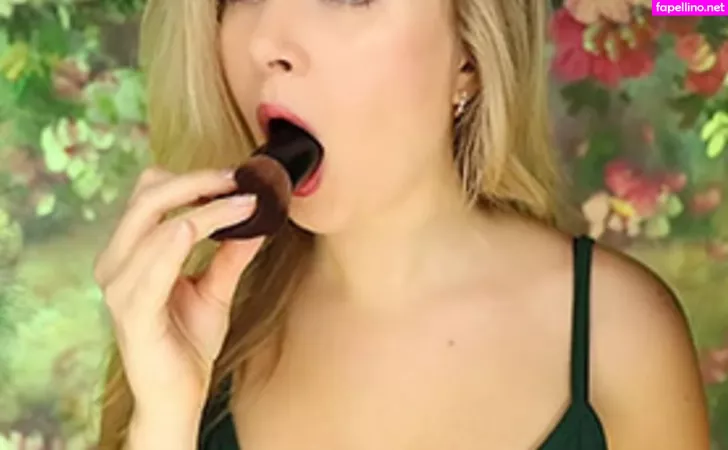 Valeriya Asmr OnlyFans Thumbnail #v0oDxvdgV3