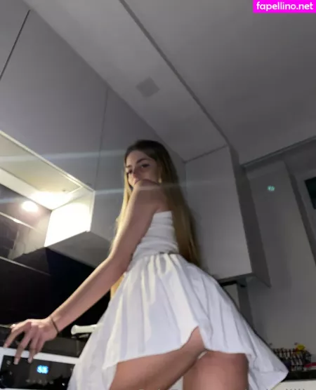 Valeriya Ya OnlyFans Thumbnail #OEShqkuExv