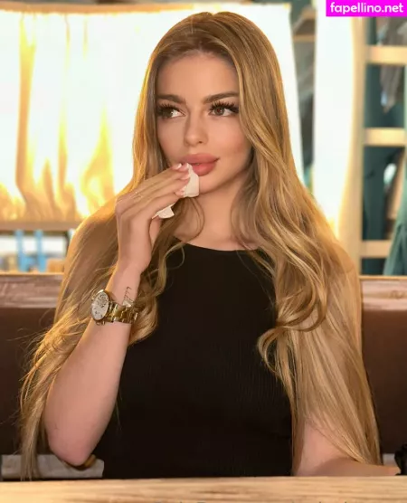 Valeriya Ya OnlyFans Thumbnail #R8APASXBdM