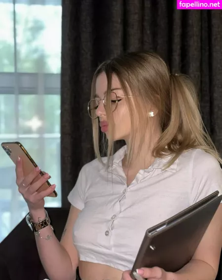 Valeriya Ya OnlyFans Thumbnail #ZiQp1cTTdJ