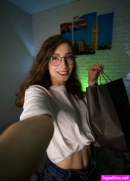 Valery Tyan OnlyFans Thumbnail #BgQC7jZCi6