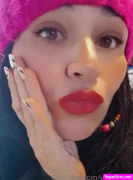 Valerybox OnlyFans Thumbnail #YawPYN739Q