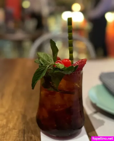 Valeryn69cb OnlyFans Thumbnail #eksBoL1J4q