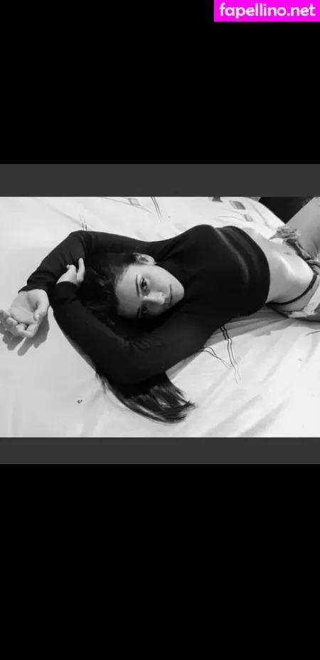 Valihott OnlyFans Thumbnail #TpaHufzzQ0