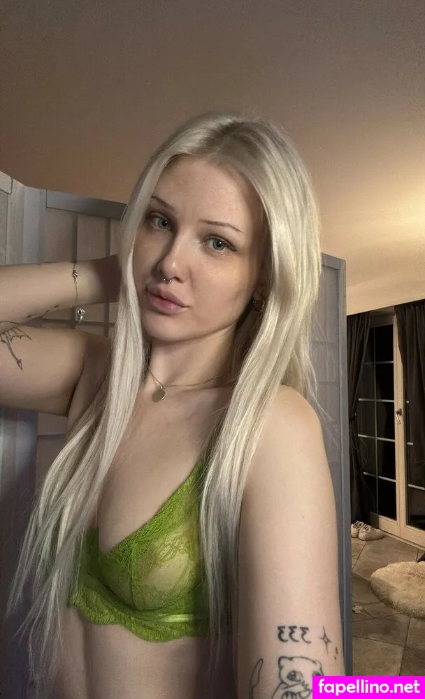 valiniie, veeber, vip-veeber Nude Leaked OnlyFans Photo #svYaiCT5wk