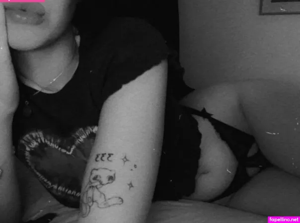 Valinie OnlyFans Thumbnail #udBgkUqV8S