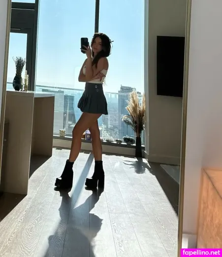 Valkyrae 25 OnlyFans Thumbnail #aiK8FMYE07