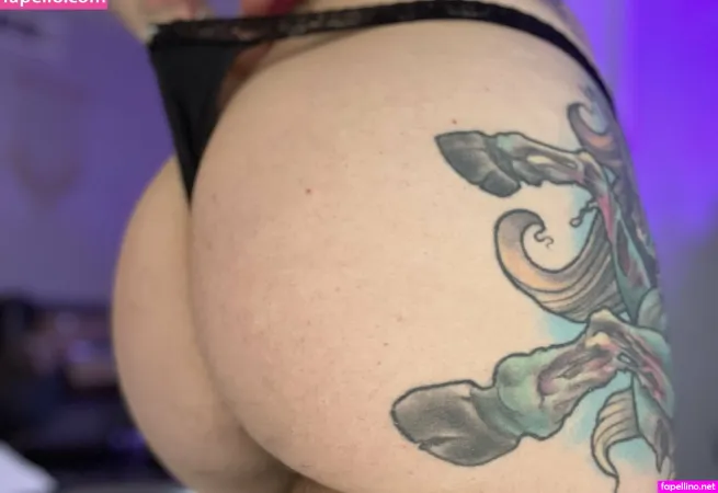 Valkyree Jainex OnlyFans Thumbnail #znNqnlhiNN
