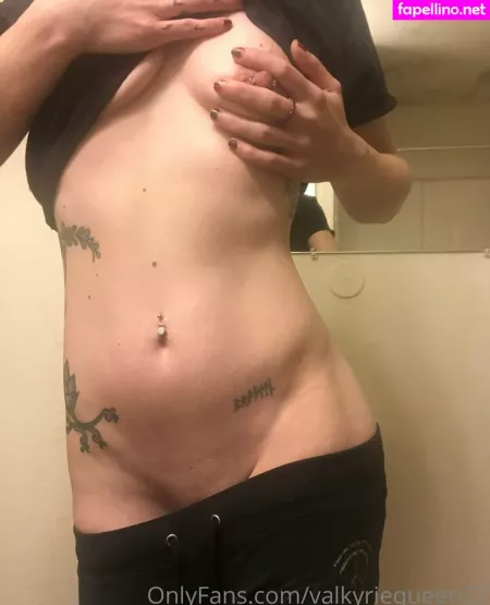 Valkyriequeen27 OnlyFans Thumbnail #05XO5Ywt2K