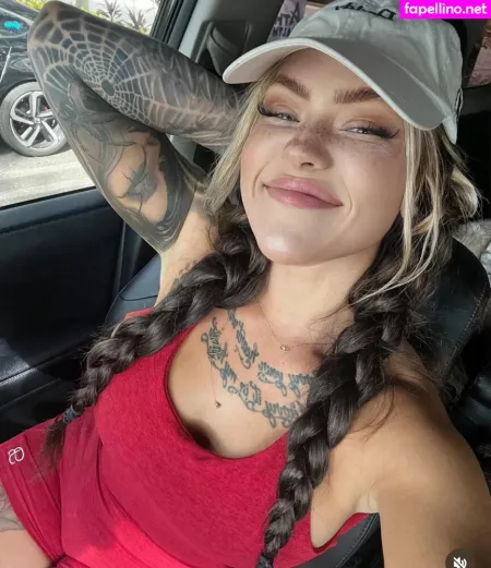 Valkyrieuntamed OnlyFans Thumbnail #VILVa3ZAdU