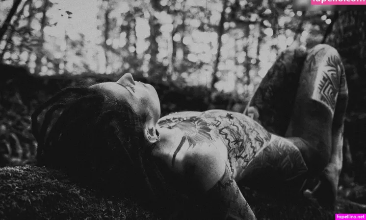 Valkyriz OnlyFans Thumbnail #94e4BcVJr1